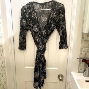 Banana Republic Factory wrap dress